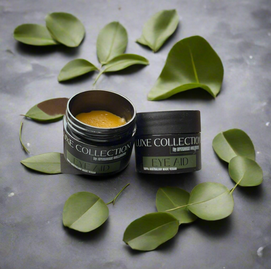 Cosmetic eyeliner tattoo care